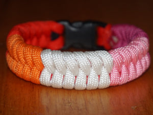 Lesbian pride bracelet - fishtail design