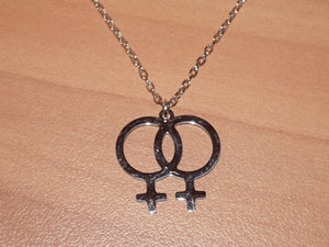 Lesbian wlw double venus necklace